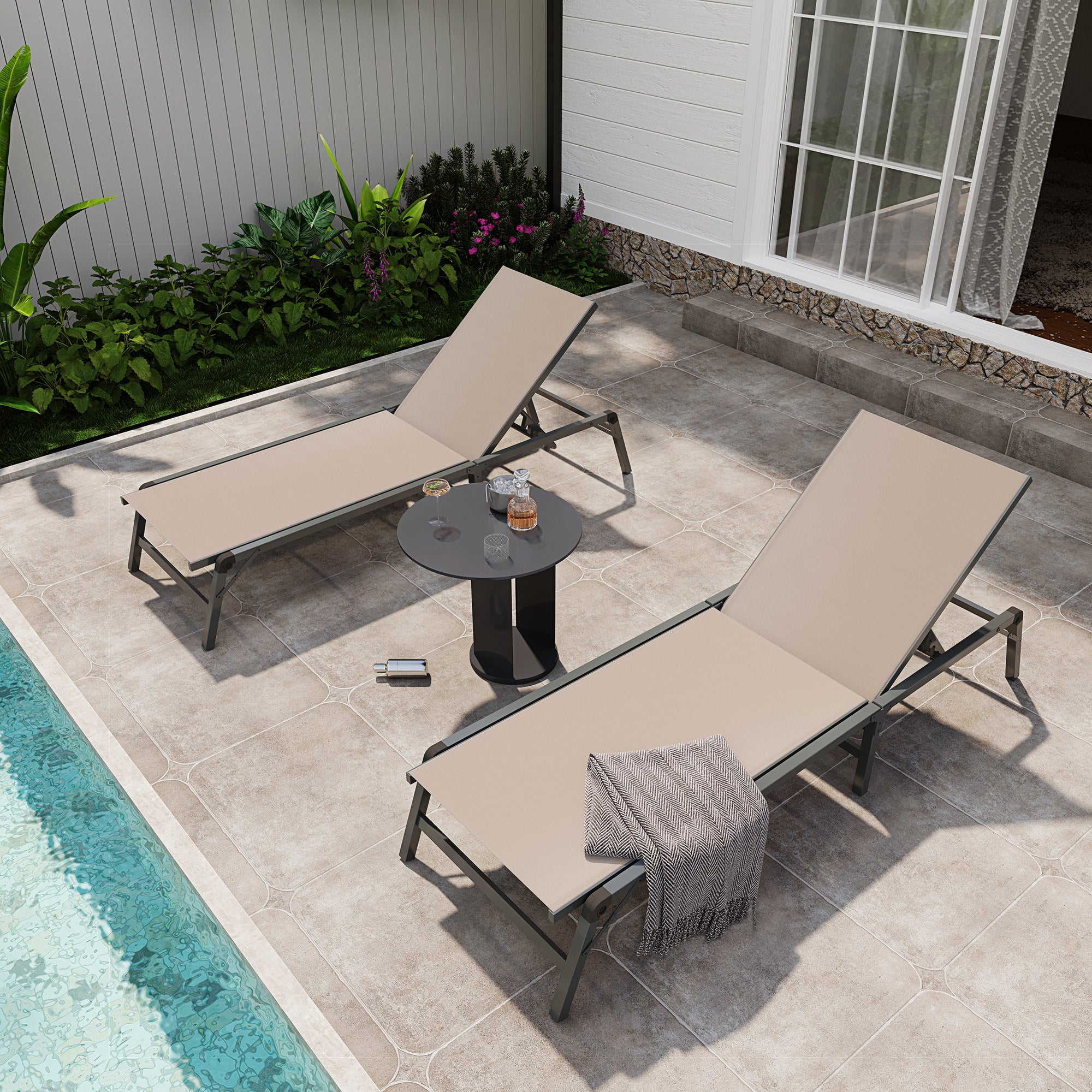 2 Pieces Outdoor Chaise Lounge Chair Set with 5-Position Adjustable Backrest
