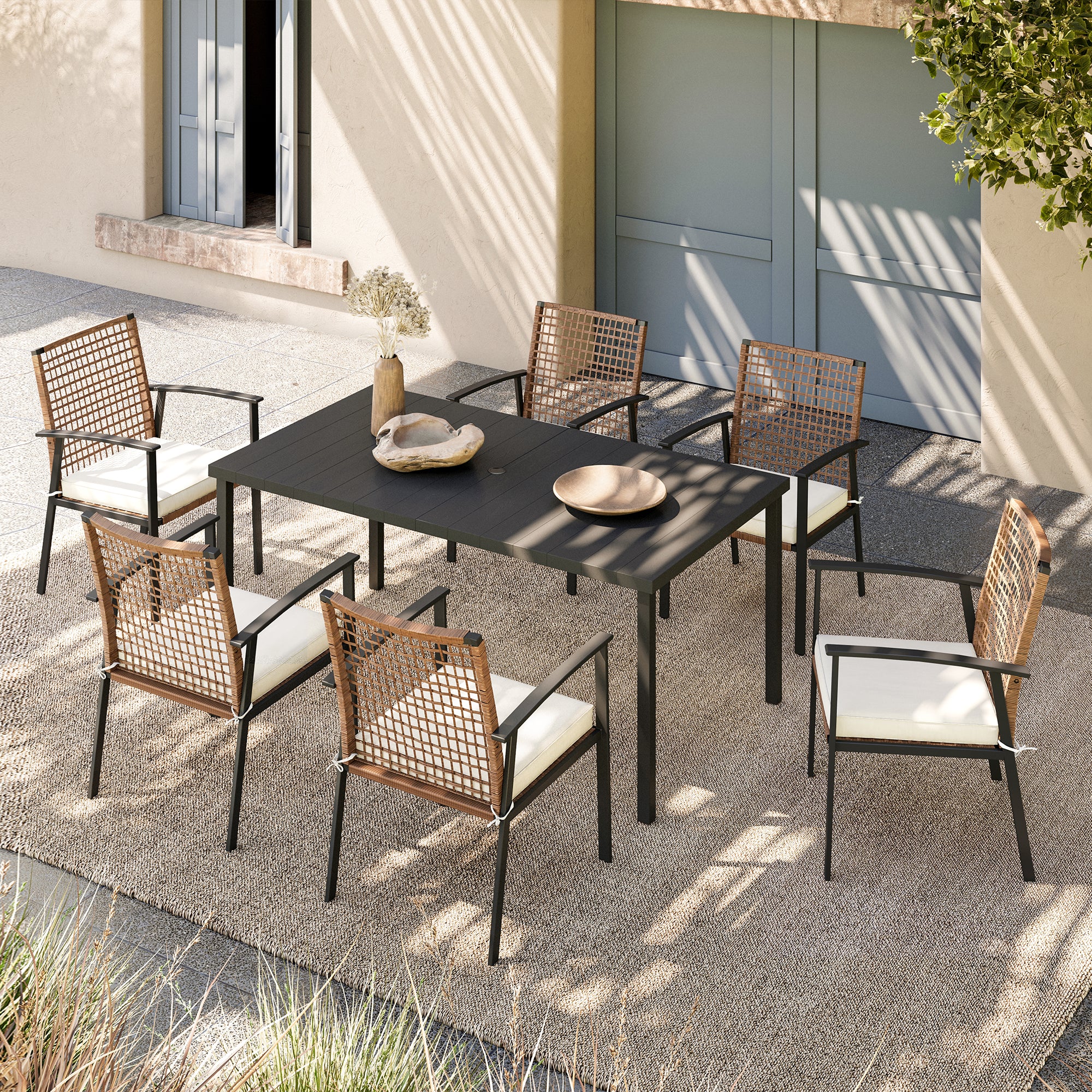 LAUSAINT HOME 6 - Person Rectangular Outdoor Dining Set