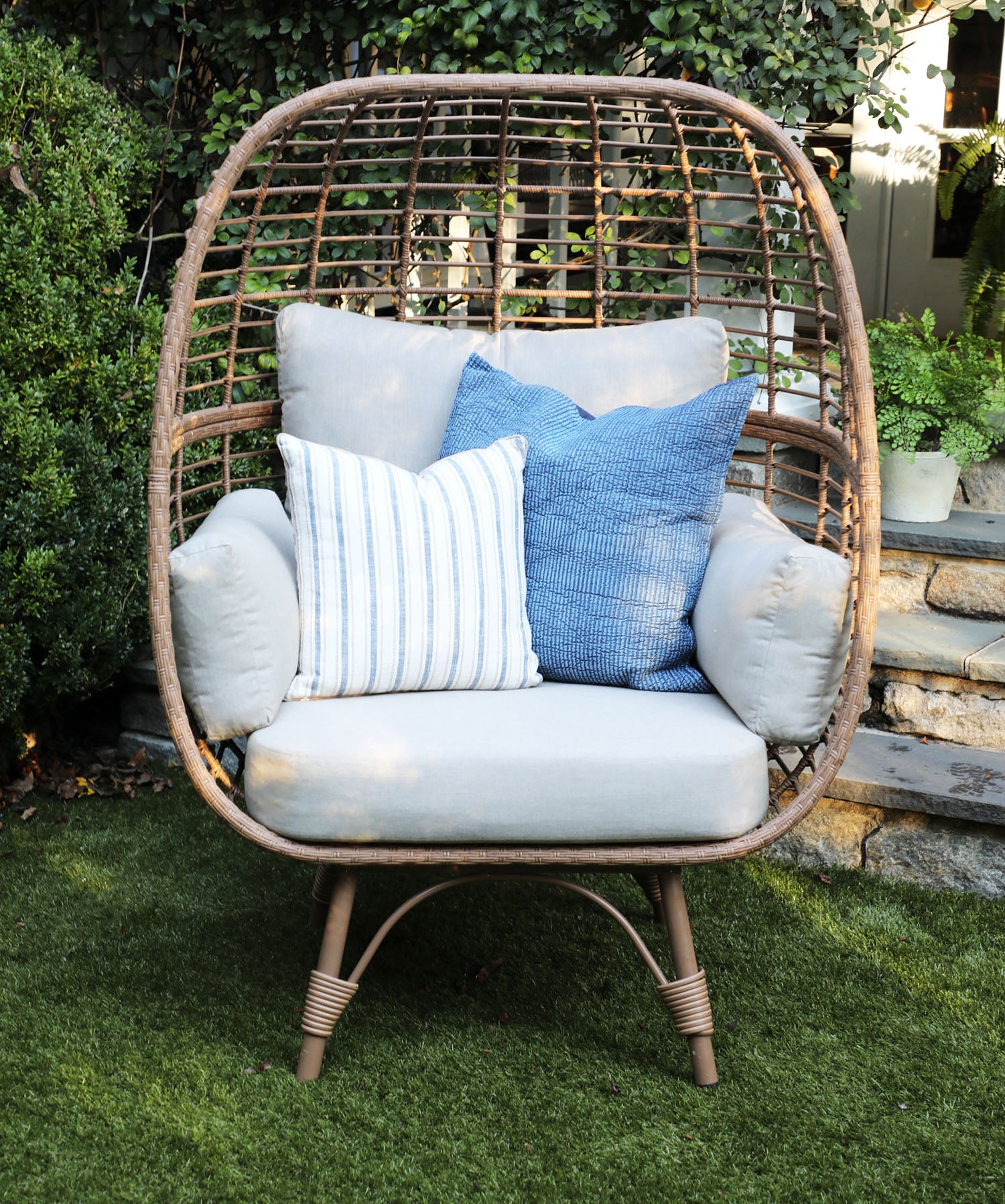 Juniper Wicker Patio Egg Chair - Cast Ash