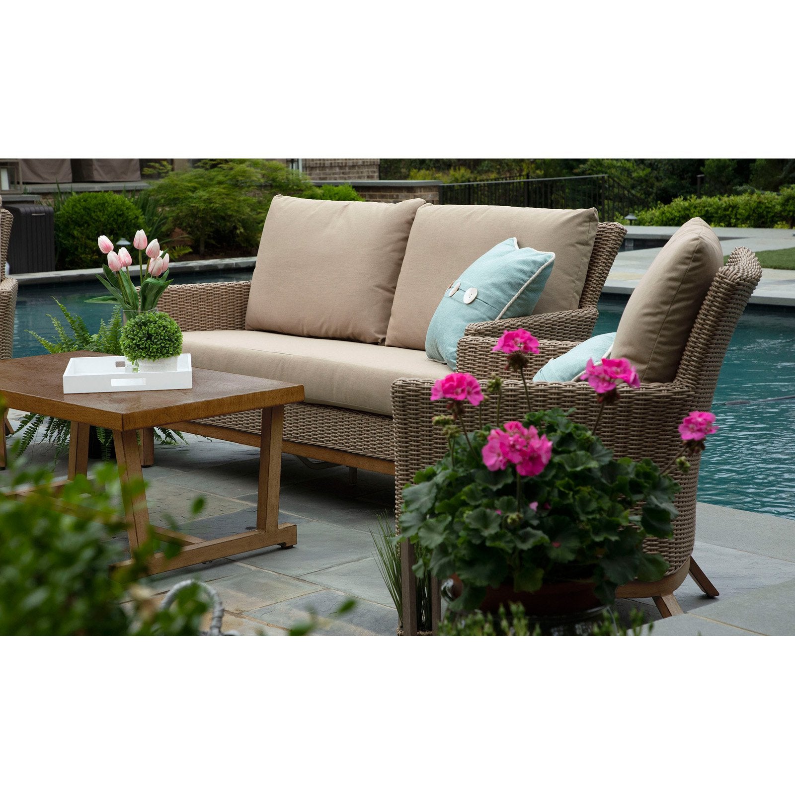 Canopy Home and Garden Cottonwood Resin Wicker 4 Piece Conversation Set